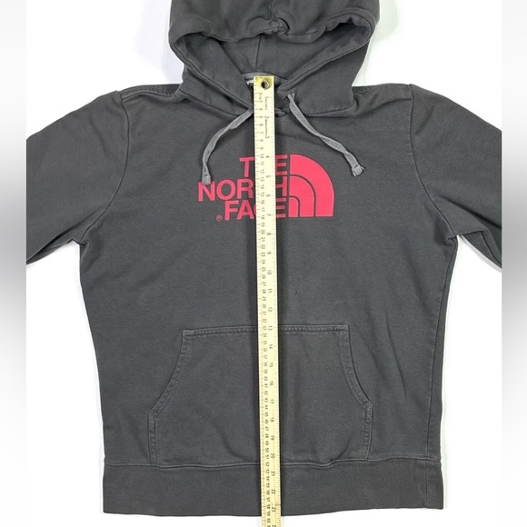 The North Face Hoodie Womens Medium Gray Sweatshirt Pullover Pink Logo Pocket - Picture 6 of 7
